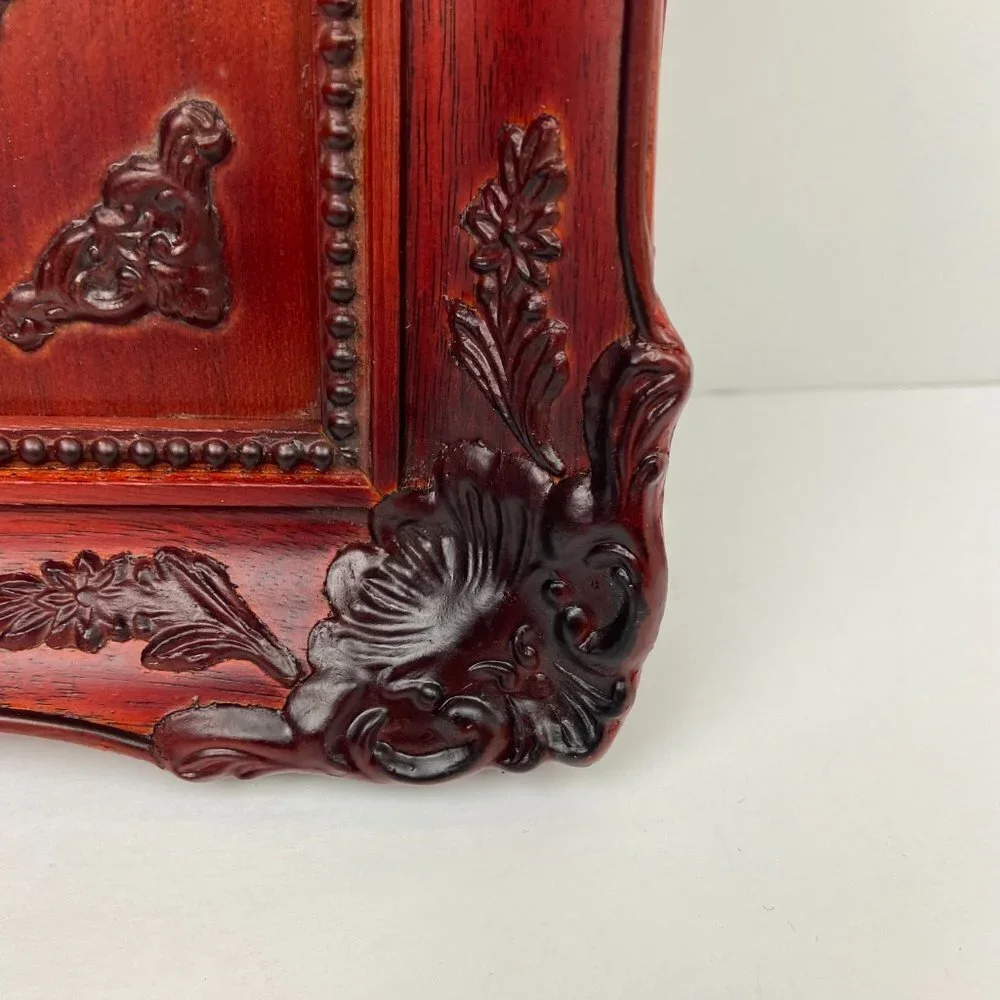 NWOT Wooden Frame Vintage 10